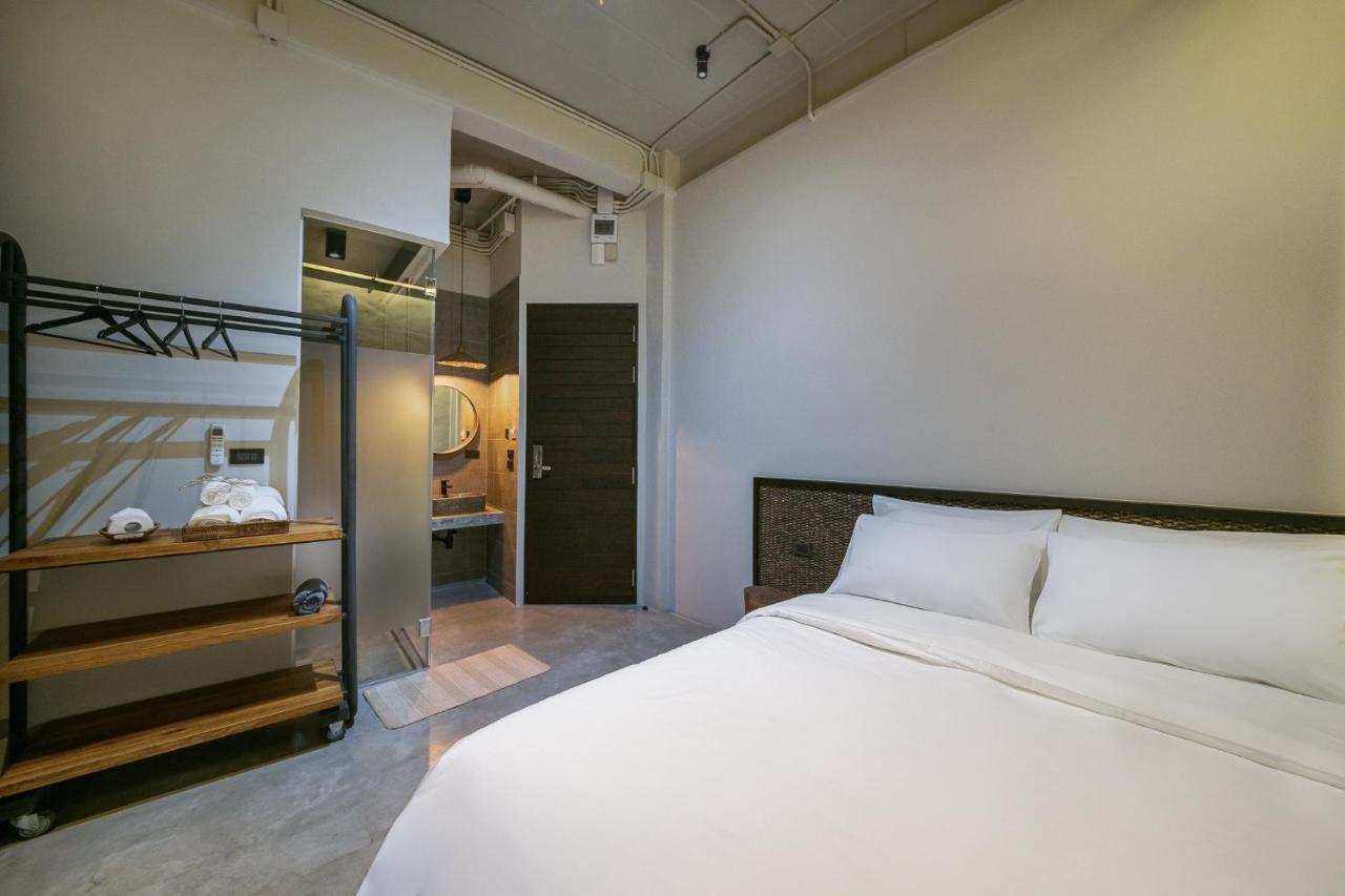 Siam Shelter Khách sạn 3*